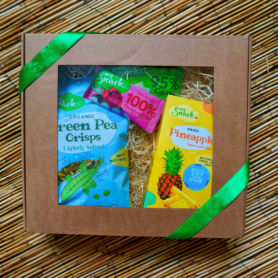 MySnack väike kinkekarp puuviljabatoonid, hernesnäkk ja pehme kuivatatud ananass MySnack väike kinkekarp puuviljabatoonid, hernesnäkk ja pehme kuivatatud ananass